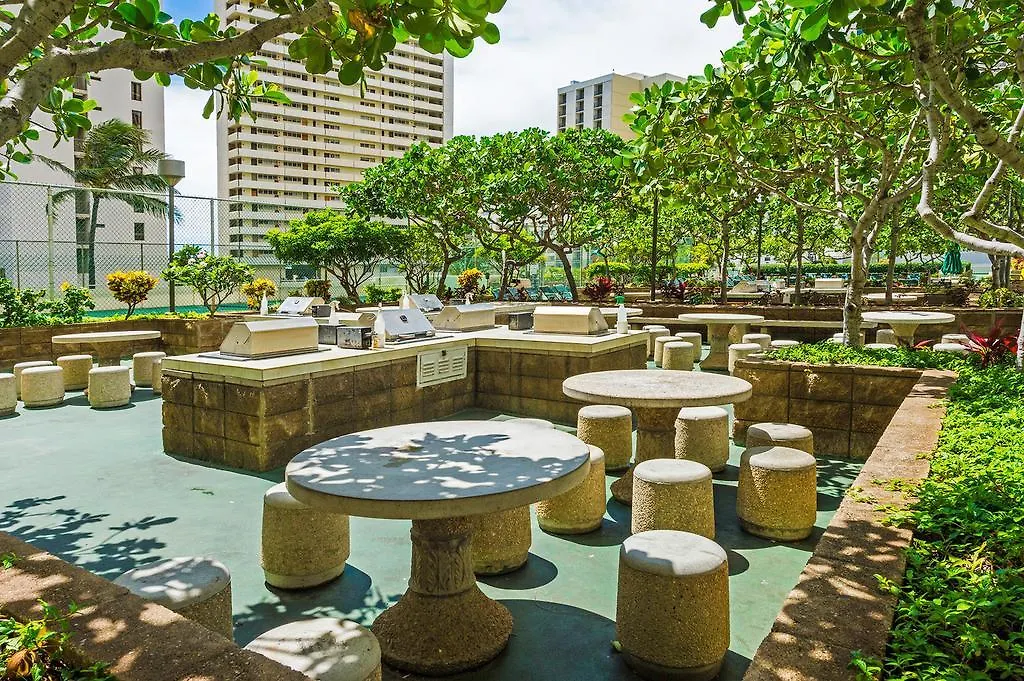 Waikiki Banyan 3411 Ocean View - Free Parking Apartment Honolulu